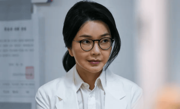 金建希入院原因曝光：抑郁症症状严重 尹锡悦出席听证会后赶往医院陪伴妻子