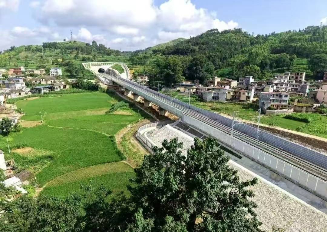 盘兴验收!贵州市市通高铁即将实现