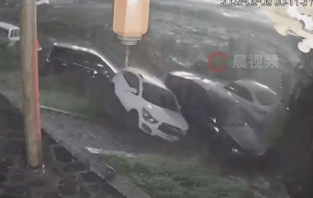 几天下一年的雨！北方多地遭遇洪涝灾害