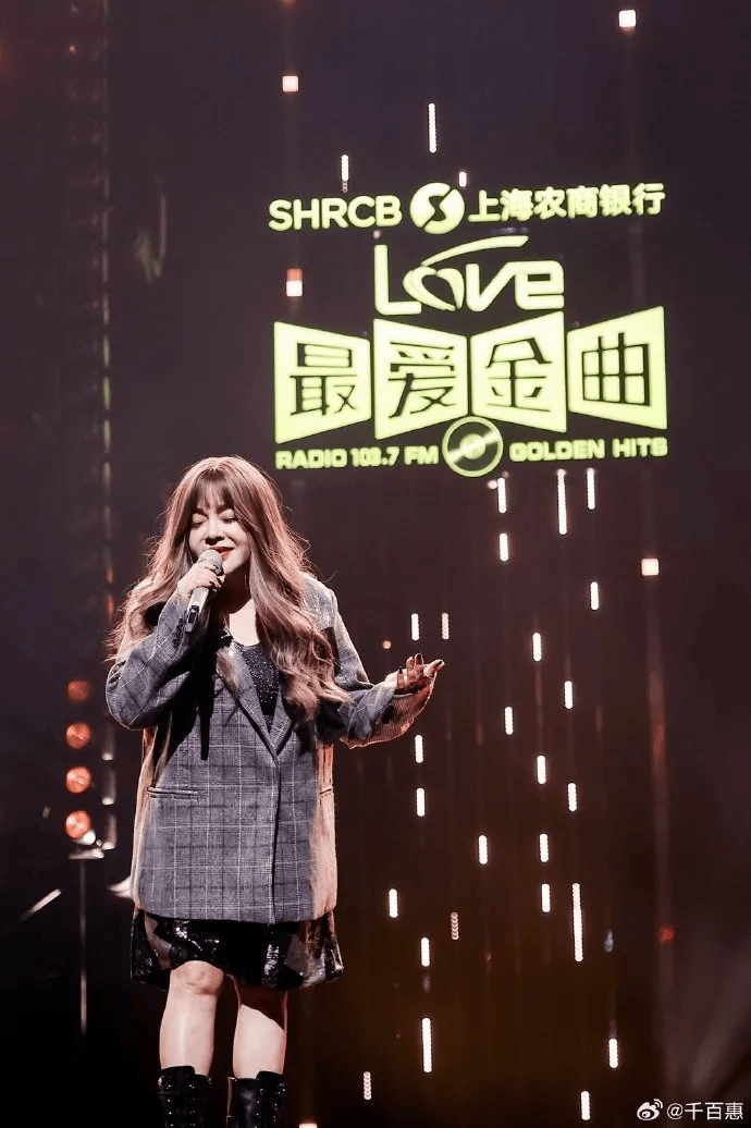 著名歌手突发疾病去世！原计划4天后参加演出……