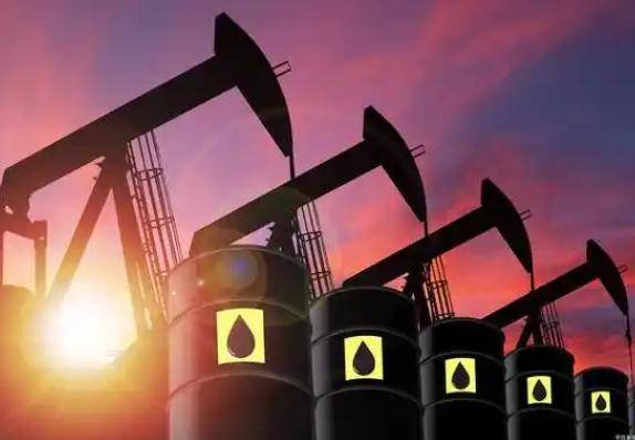 油价调整最新消息：国际油价涨跌交错，国内油价陷入“搁浅区”