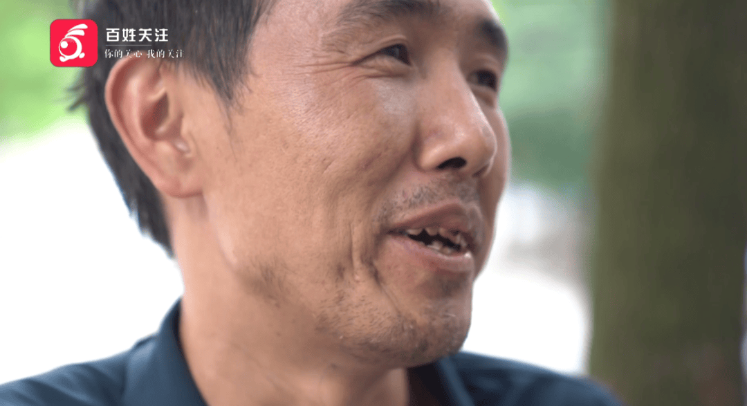 心酸！12岁男孩“独居”贵阳一安置房内，父亲回应：迫于无奈，因为……