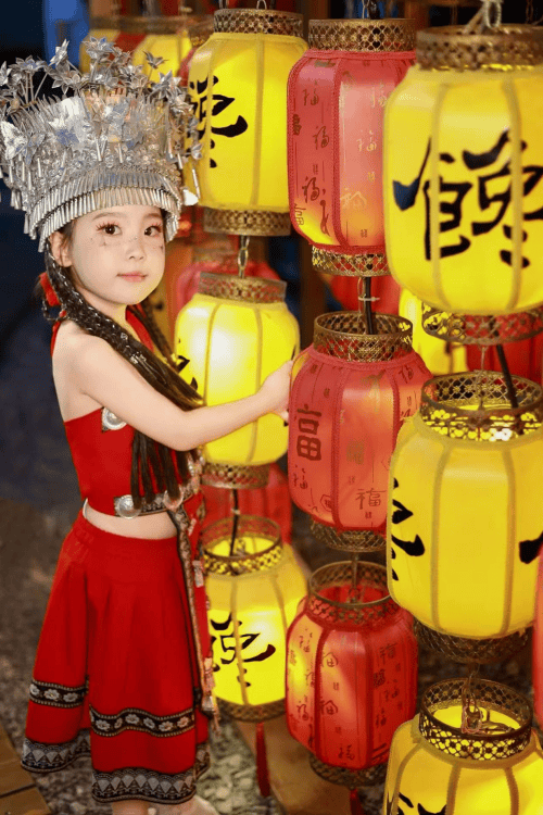 童星汪奕含斩获第21届快乐阳光少年儿童歌曲卡拉OK电视大赛全国总决赛荣获幼儿B组大金奖